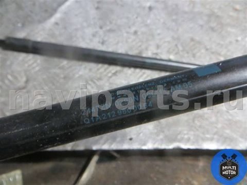 Амортизатор капота Mercedes E W212, 2011 г., арт. 00098310, фото 5
