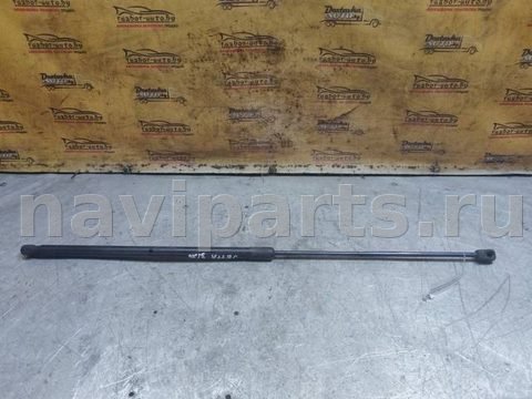 Амортизатор капота Volkswagen Jetta, 2005 г., OEM 0265uh, арт. 172451