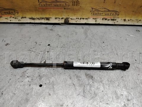 Новое Volvo S60, 2004 г., OEM 9154605, арт. 173142