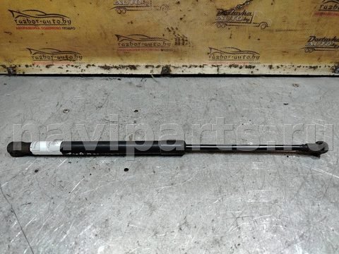 Амортизатор капота Volkswagen Touran, 2003 г., OEM 1т0823359а, арт. 181933, фото 3
