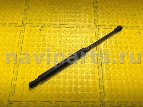 Новое BMW 5 E60/E61, 2005 г., OEM 51237008745, арт. 20314