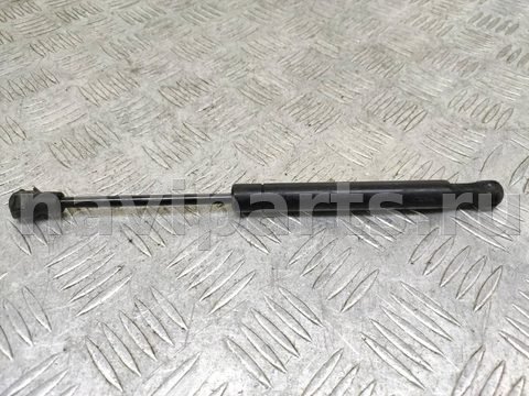 Новое Volvo V70, 2001 г., OEM 9154605, арт. 40761