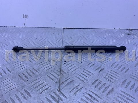 Амортизатор капота BMW 3 E46, 2005 г., OEM 8202688, арт. 63246