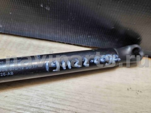 Новое Land-Rover Range Rover Velar L560, 2019 г., OEM J8A216C826AB, арт. 8675, фото 2