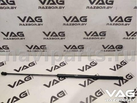 Новое Volkswagen Passat B6, 2005 г., OEM 3C0823359A, арт. B29096571