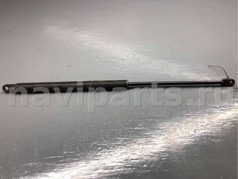 Новое Audi 100 C3, 1990 г., OEM 443823359B, арт. B73467665