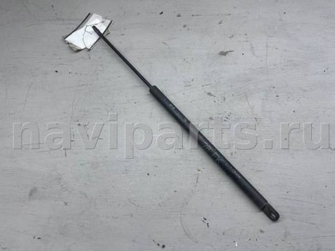 Новое BMW 5 E28, 1986 г., OEM 51231927129, арт. B93947269