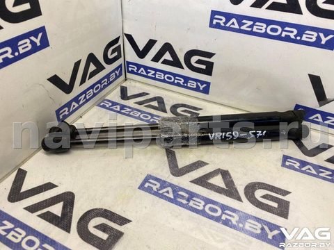 Новое Audi A8 D4, 2013 г., OEM 4H0823359D, арт. BVR159-574
