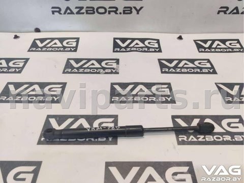 Новое Audi A8 D4, 2011 г., OEM 4H0823359D, арт. BVR21-385