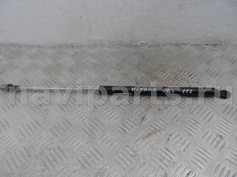 Амортизатор крышки багажника Suzuki Grand Vitara, 2007 г., арт. 00168668