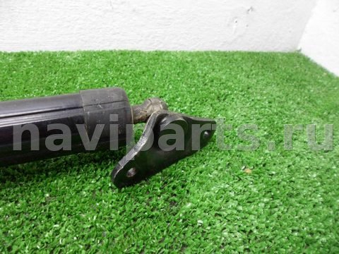 Амортизатор крышки багажника Volkswagen Touareg, 2014 г., OEM 7P6827851D, арт. 00279692, фото 3
