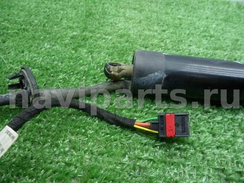 Амортизатор крышки багажника Volkswagen Touareg, 2013 г., OEM 7P6827851E, арт. 00289904, фото 4