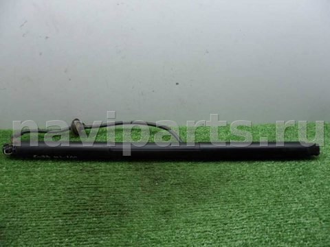 Амортизатор крышки багажника Mercedes ML W166, 2013 г., OEM A1668901130, арт. 00301660