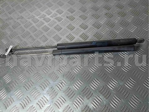Амортизатор крышки багажника Volkswagen Sharan, 2002 г., OEM 7M0827550G, арт. 024495