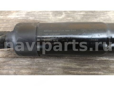 Амортизатор крышки багажника Volvo XC60, 2024 г., OEM 32384407, арт. 109159060, фото 5