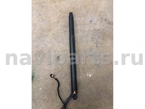 Амортизатор крышки багажника Volvo XC90, 2022 г., OEM 31690604, арт. 109160953