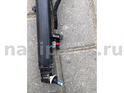 Амортизатор крышки багажника Volvo XC90, 2019 г., OEM 31690603, арт. 109161461, фото 2