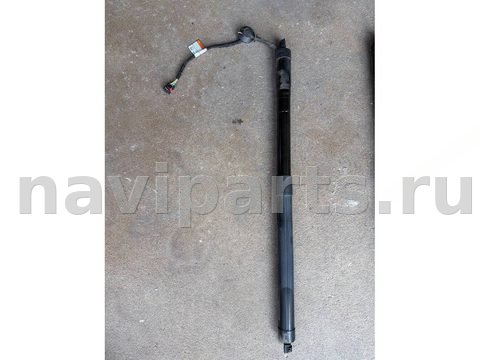 Амортизатор крышки багажника Volvo XC40, 2024 г., OEM 32384409, арт. 109161983