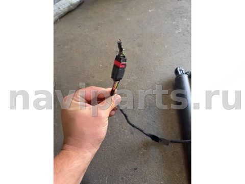 Амортизатор крышки багажника Volvo XC90, 2021 г., OEM 31690604, арт. 109162698, фото 2