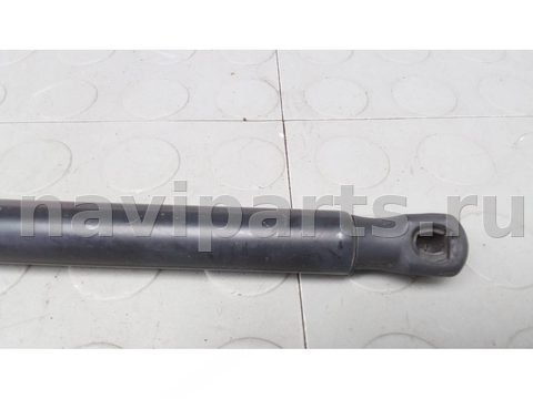 Амортизатор крышки багажника Volkswagen Passat B8, 2018 г., арт. LBM17OU02, фото 3