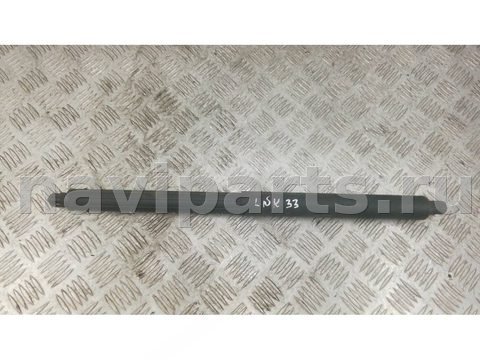 Амортизатор крышки багажника BMW 5 E60/E61, 2005 г., арт. LNK33OT01