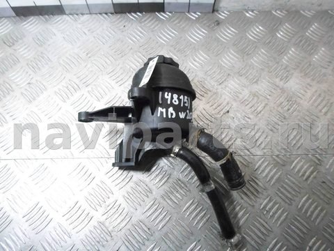 Бачок гидроусилителя Mercedes C W203, 2004 г., OEM 2034600083, арт. 00101770