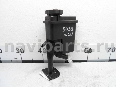 Бачок гидроусилителя Mercedes S W221, 2010 г., OEM 2214660302, арт. 00102037