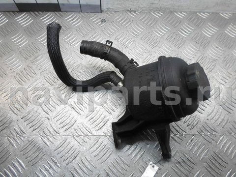 Бачок гидроусилителя Mercedes C W203, 2004 г., OEM A2034600083, арт. 00144901
