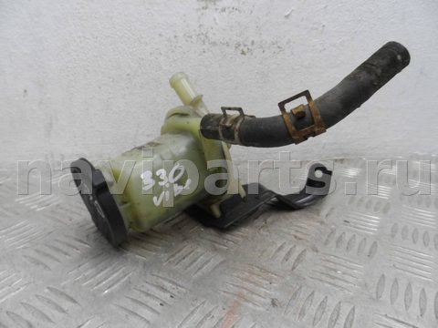 Бачок гидроусилителя Pontiac Vibe, 2003 г., арт. 00184885