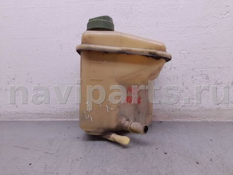 Бачок гидроусилителя Audi A8, 2000 г., OEM 4A0422373A, арт. 00205792