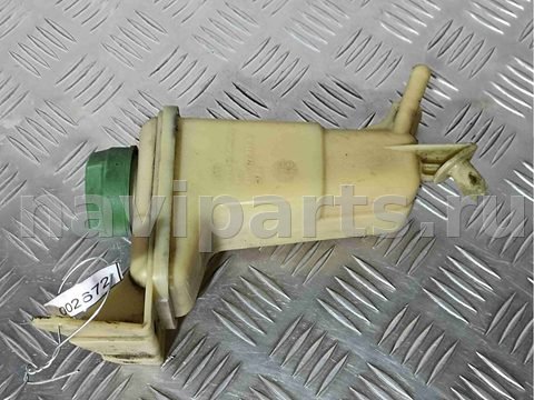 Бачок гидроусилителя Volkswagen Passat, 1998 г., OEM 8d0422373c, арт. 002672