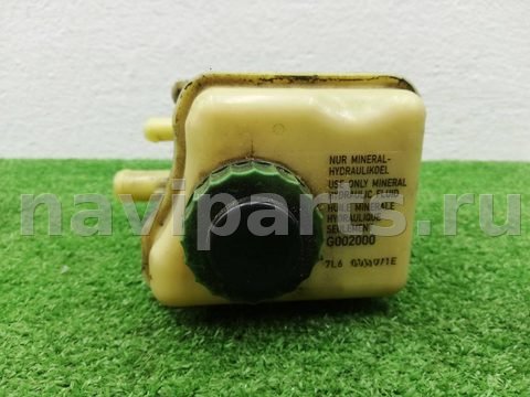 Бачок гидроусилителя Volkswagen Touareg, 2011 г., OEM 7L6422371E, арт. 00273977