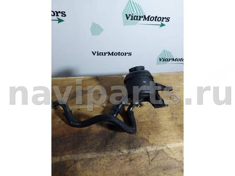 Бачок гидроусилителя Mercedes C W203, 2006 г., OEM A2034600083, арт. 142