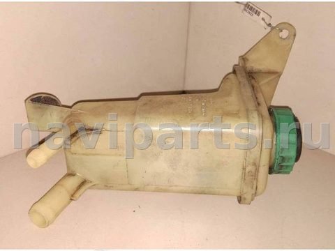 Бачок гидроусилителя Volkswagen Passat, 1997 г., OEM 8D0422373C, арт. 2003923