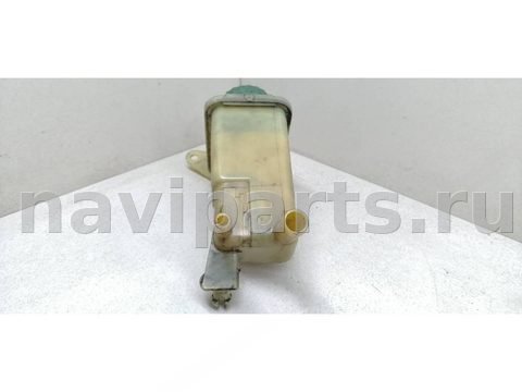 Бачок гидроусилителя Volkswagen Passat, 1997 г., OEM 8D0422373C, арт. 2084476, фото 4