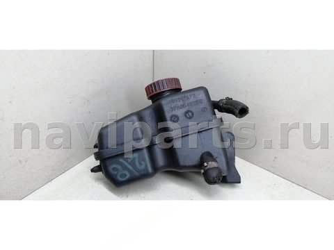 Бачок гидроусилителя Peugeot 406, 1999 г., OEM 96242473, арт. 2095827