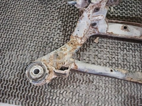 Балка подвески задняя BMW 3 E46, 1998 г., арт. 106469, фото 9