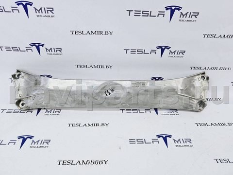 Новое Tesla Model S, 2022 г., OEM 142056800, арт. 22780