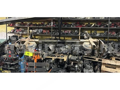 Балка подвески задняя Renault Trafic, 2001 г., OEM 8200609663, арт. 30954422, фото 3