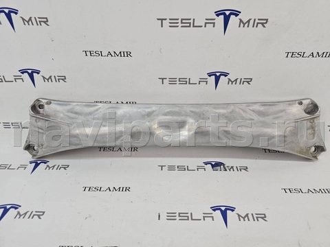 Новое Tesla Model S, 2022 г., OEM 142056800, арт. 33422