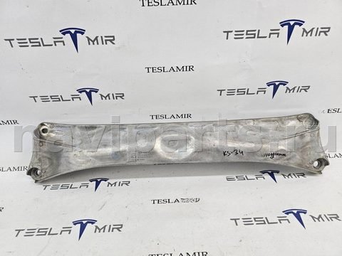 Новое Tesla Model S, 2022 г., OEM 142056800, арт. 43692
