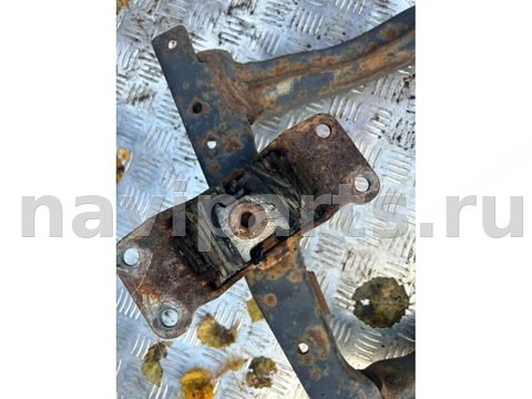 Балка подвески задняя BMW 7 E32, 1993 г., арт. 66125072, фото 6