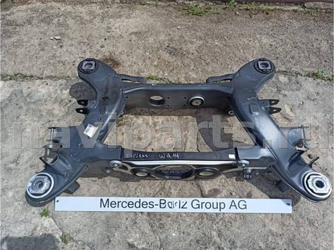 Новое Mercedes E W214, 2025 г., OEM A2063524300, арт. E214-74-1
