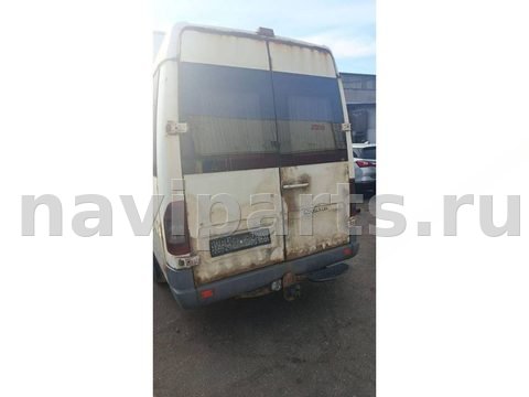 Бампер задний Mercedes Sprinter, 2003 г., арт. 102907369