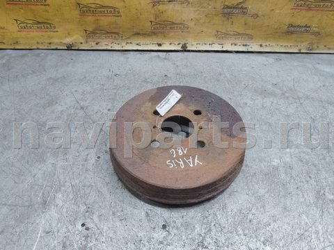 Новое Toyota Yaris P1, 2003 г., OEM 424310D010, арт. 164815