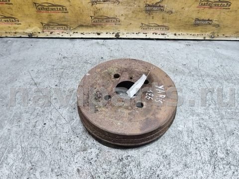 Новое Toyota Yaris P1, 2003 г., OEM 424310D010, арт. 164816