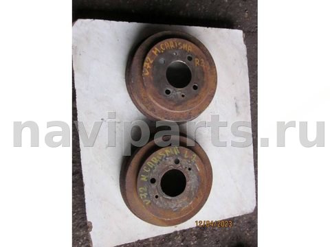 Новое Mitsubishi Carisma, 1998 г., арт. 57359204
