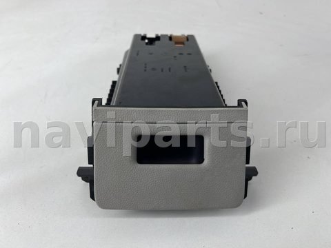Бардачок Volkswagen Touran, 2017 г., OEM 5TA861801, арт. 10976