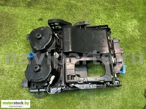 Бардачок BMW X5 G05, 2021 г., OEM 6810497, арт. 113789264, фото 4