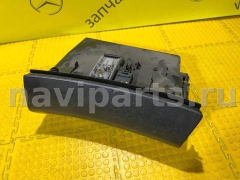 Бардачок Mercedes S W220, 2004 г., арт. 20710, фото 2